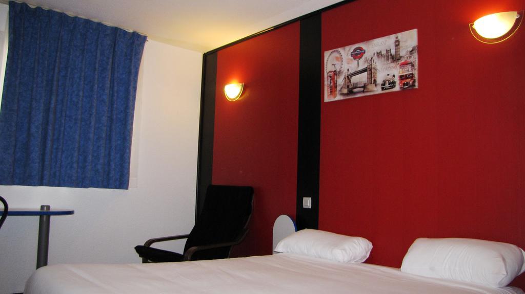 Comfort Hotel Poissy Technoparc Værelse billede