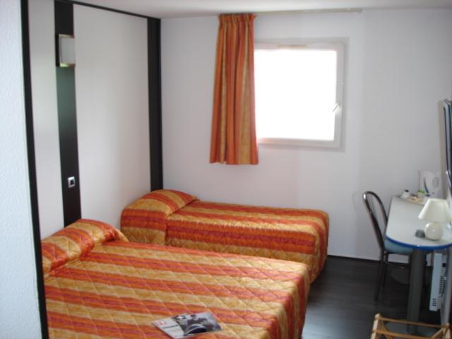 Comfort Hotel Poissy Technoparc Værelse billede