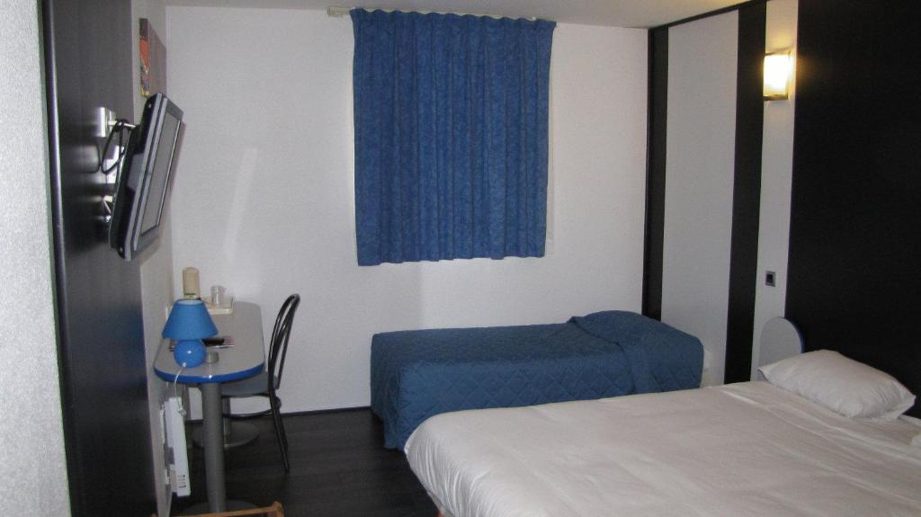 Comfort Hotel Poissy Technoparc Værelse billede